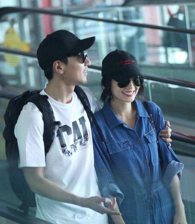 怀孕引半个娱乐圈送祝福,网友调侃比"劈叉"大方多了_微博_消息_赵丽颖