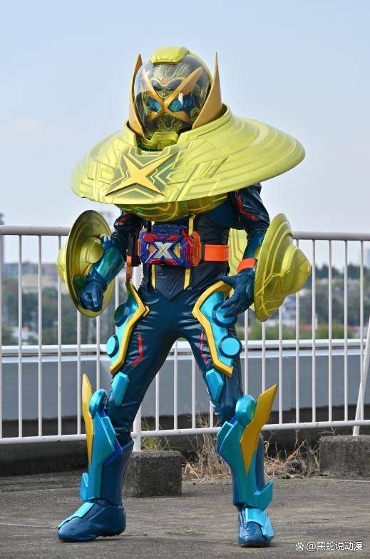 用强大的必杀技,成功分离了假面骑士dread的意志和前辈锈丸!