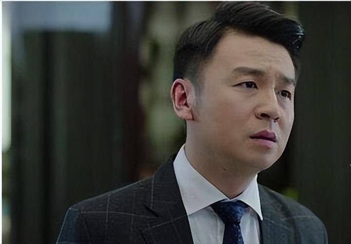 雷佳音强势回归!女主疑似被替换_角色_网友_陈俊生