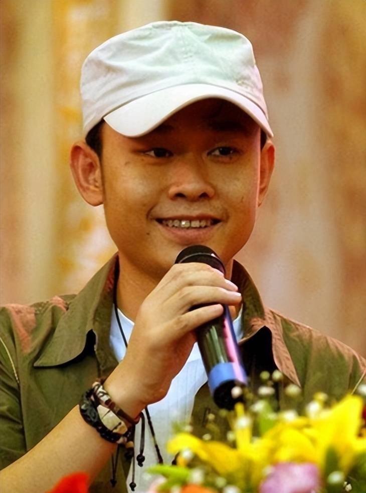 刀郎前妻杨娜:生下孩子后连夜跑路,33年过去了,她可曾后悔过?