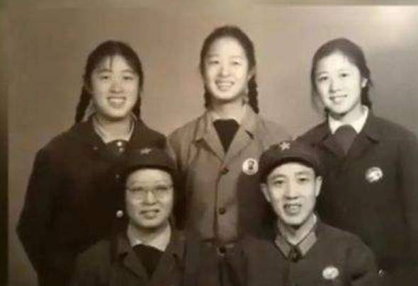 追忆肝胆外科之父吴孟超与妻子吴佩煜-医学伉俪的爱情是这样的_生活