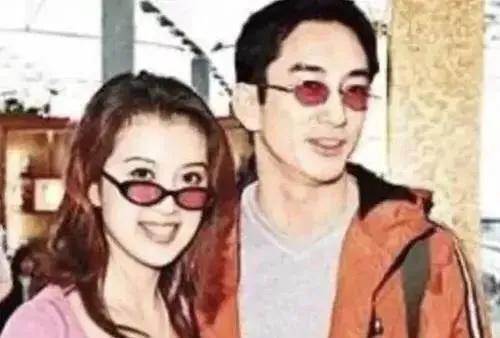 吴启华:拒绝做上门女婿,被石洋子败光家产,如今靠商演养家_金巧巧