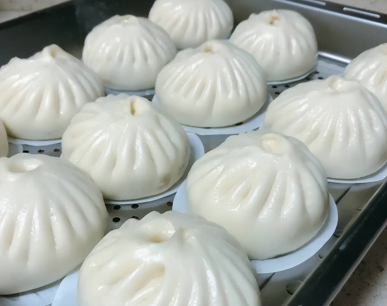 使用包子机应该怎么做速冻生坯包子?