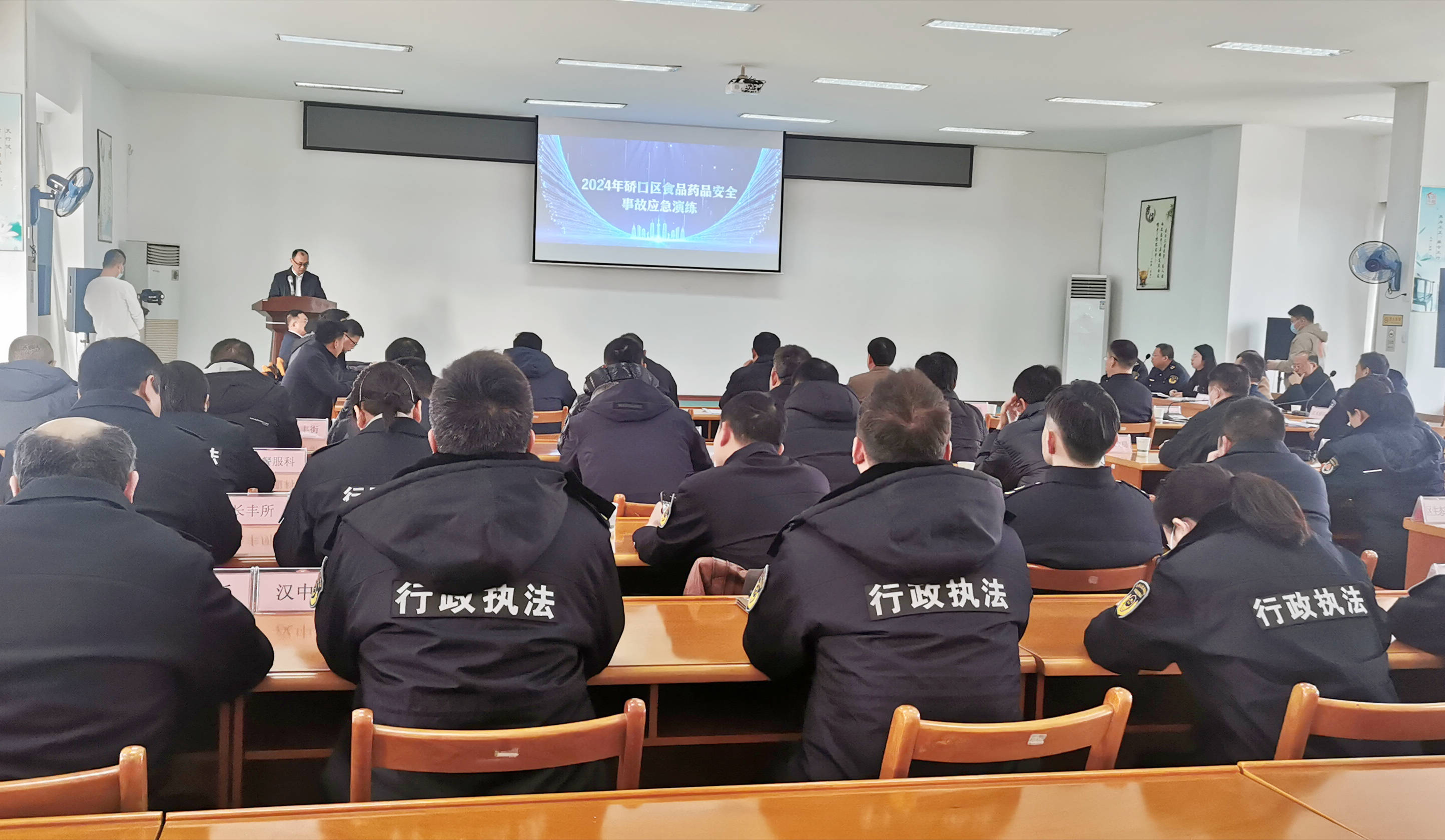 武漢市食藥安辦副主任,武漢市市場監管局副局長李濤,湖北省市場監管局