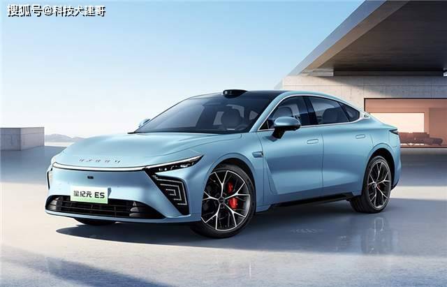 保时捷taycan销量猛增41%;2023年中国汽车出口量额双世界第一_搜狐