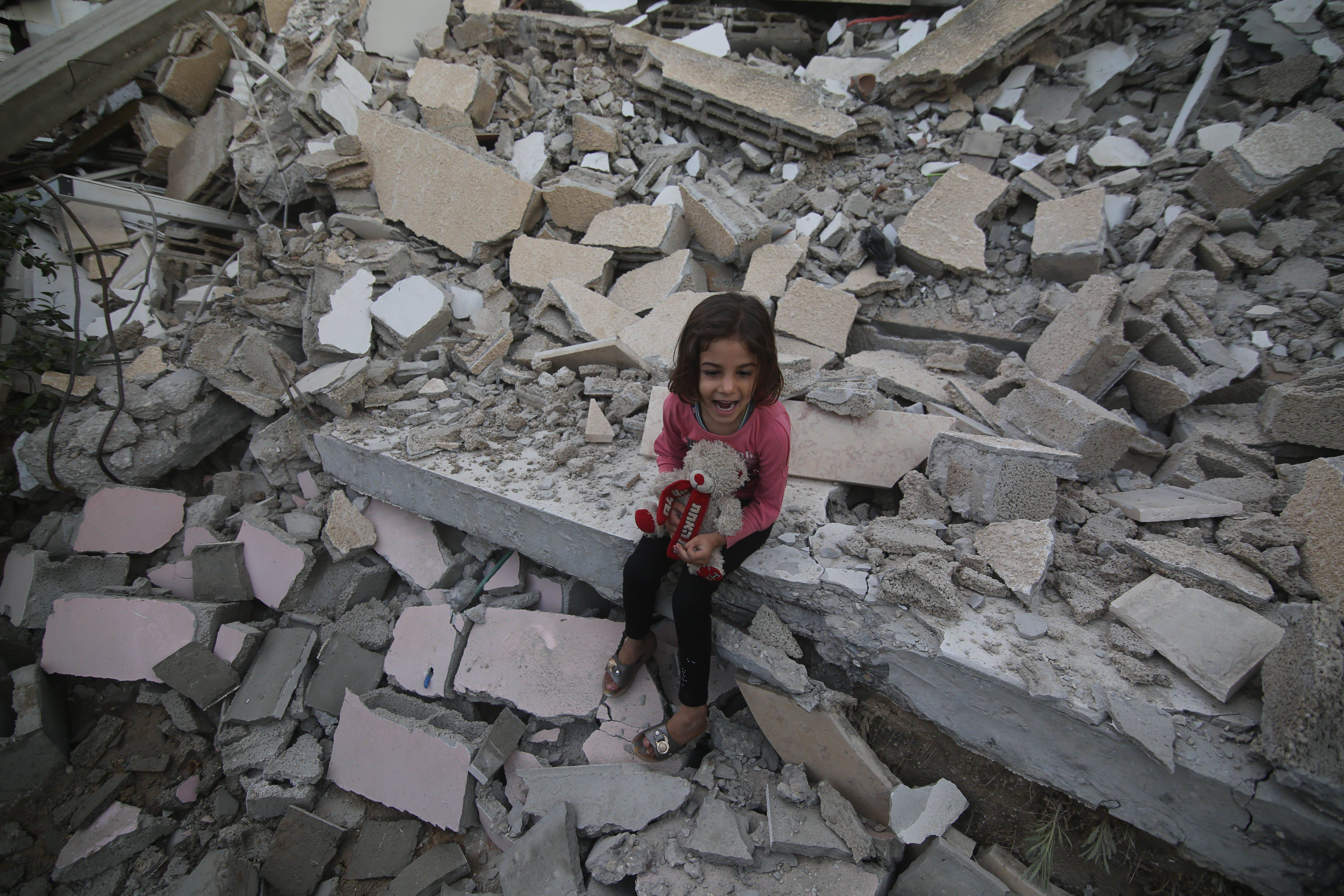 需要数年,要召开多次听证会,我们丝毫不怀疑,以后还会有更多证据曝光