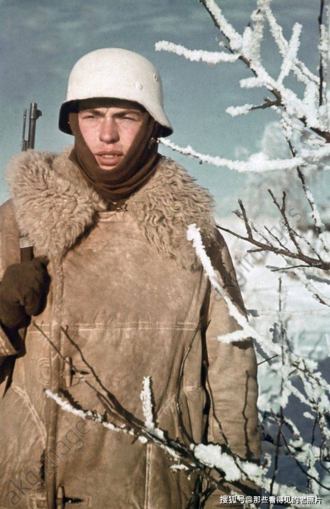 二战老照片 冰天雪地中的德军_苏联_战场_通用机枪