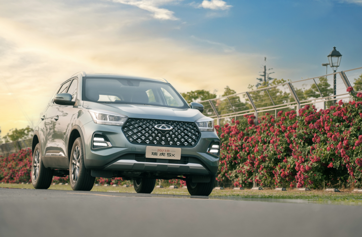 年末购车,这辆6万级全球精品suv 2023款瑞虎5x不容错过!