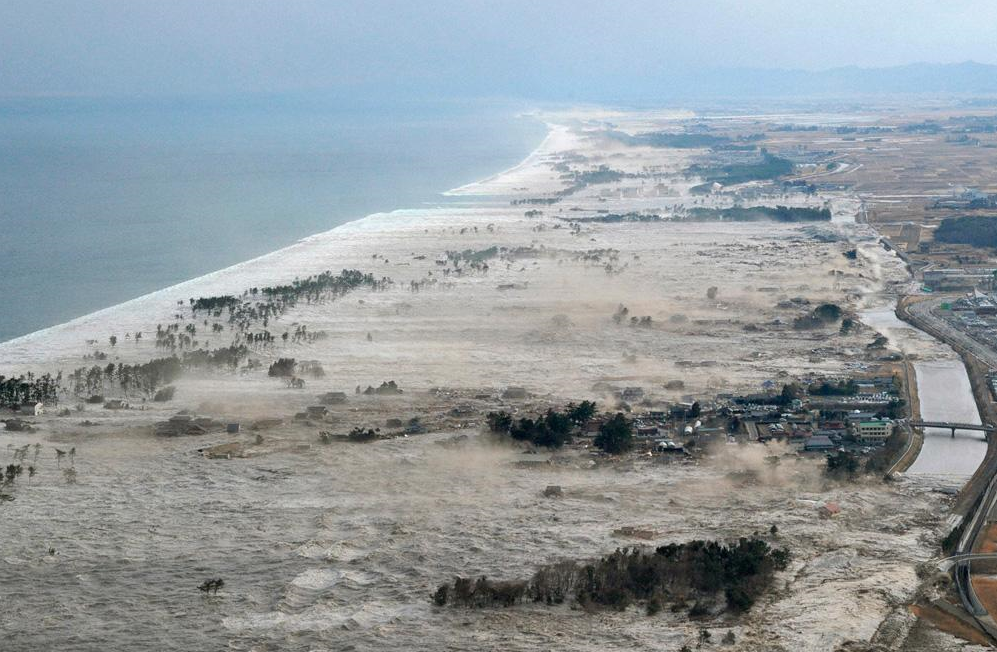历史上最强的超级大地震_人们_港口_强震