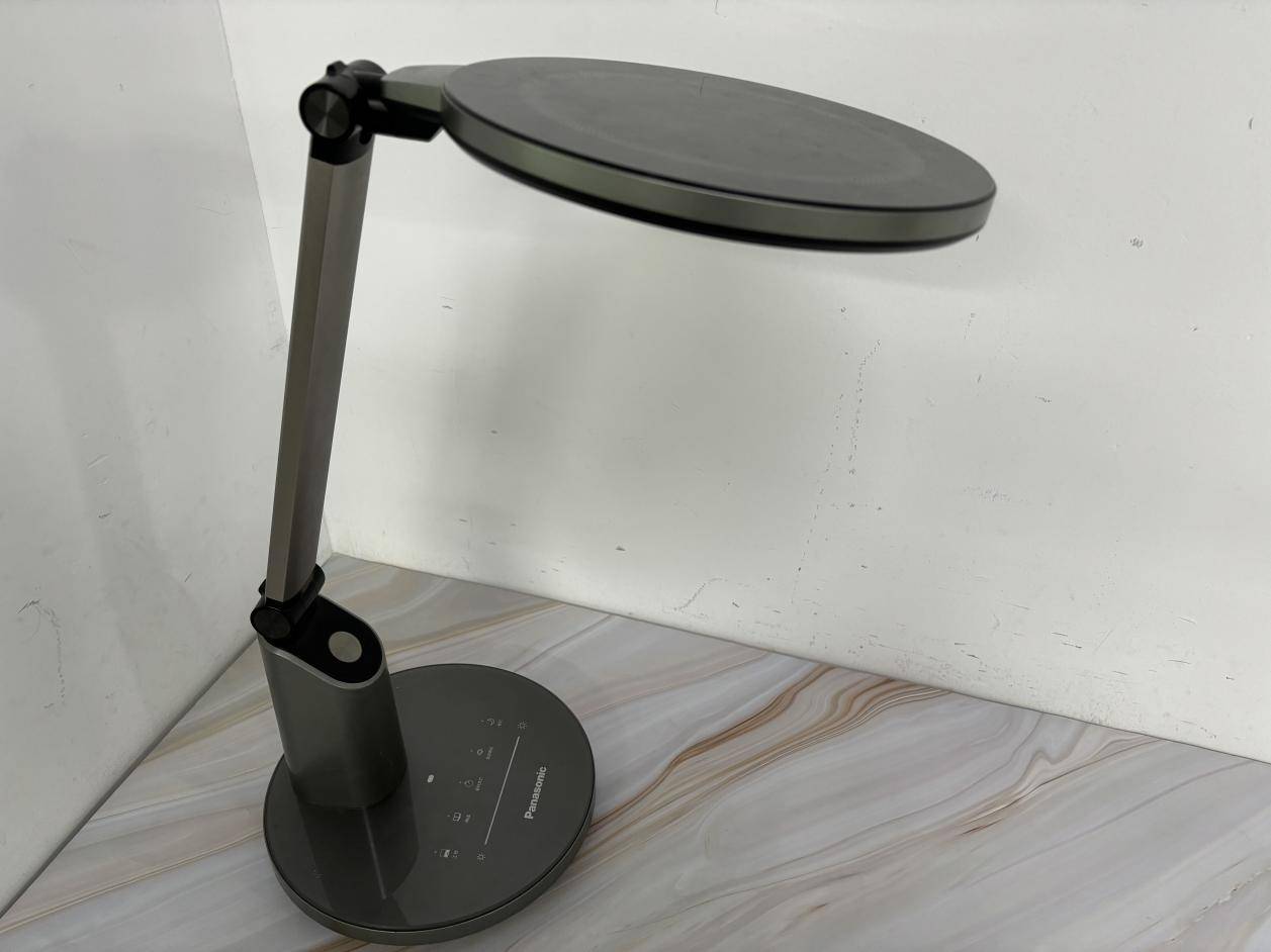 明基、书客、松下护眼台灯好不好用？深度对比测评来了！