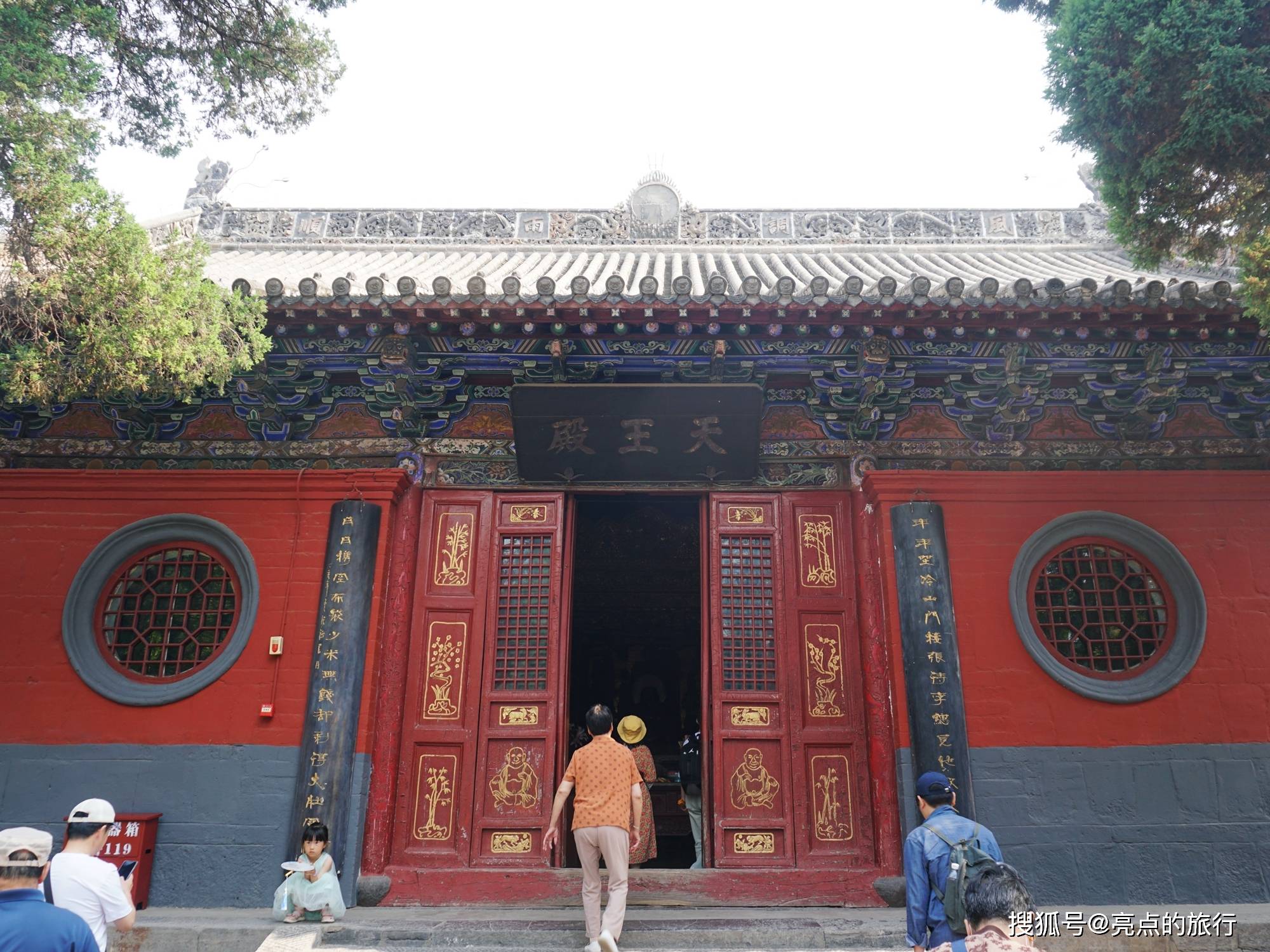 洛阳白马寺,中国佛教的源头与祖庭的历史渊源和建筑特色(一)_山门_钟