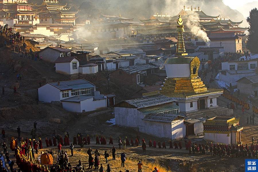 行摄甘南游记,"郎木寺"小镇,一个藏在甘肃鲜为人知的藏地秘境_摄影