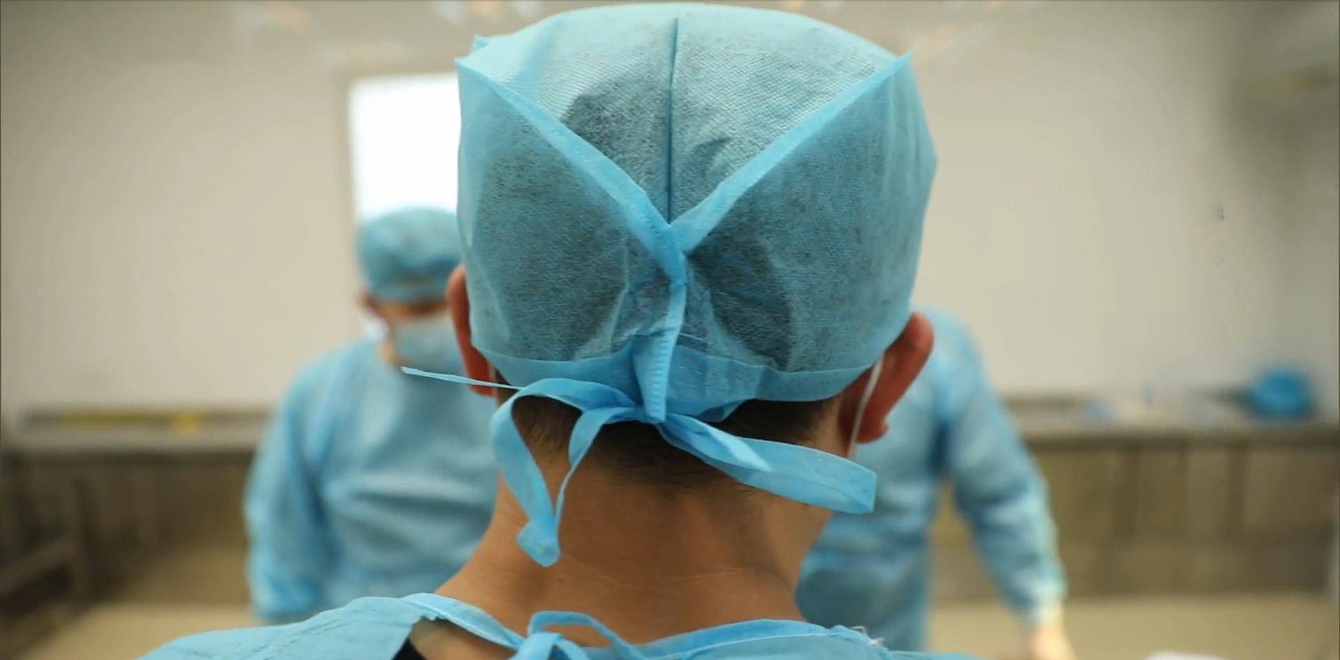 小舅子和姐夫一同参加婚宴,却一人遇害一人失踪,14年后真相大白_贺杰