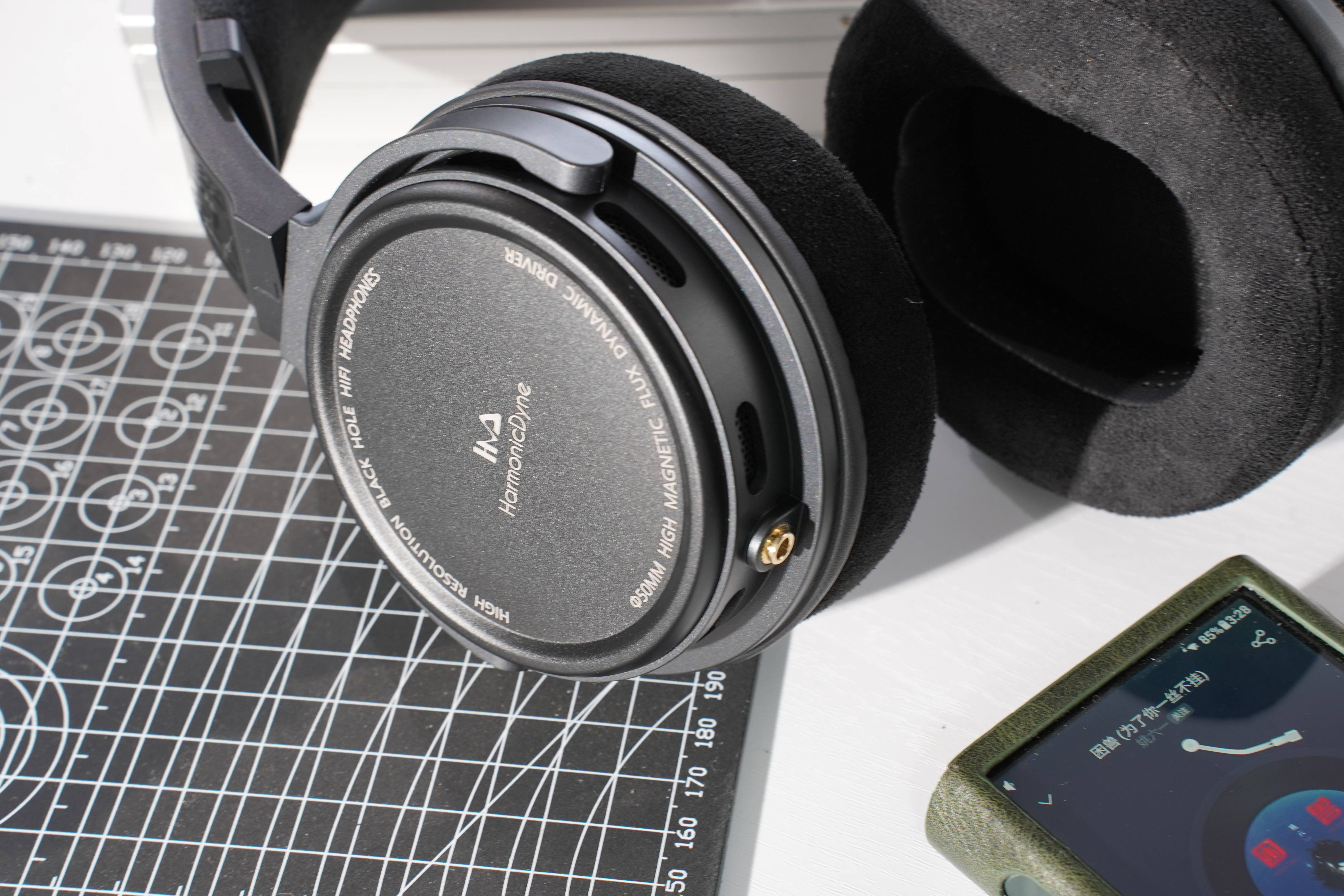 科学施压更轻盈,harmonicdyne blackhole 头戴式hifi耳机_部分_感觉