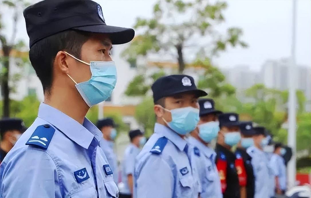 "辅警"和"协警"只差1字,待遇却有天壤之别,有一个是临时工_工作_毕业