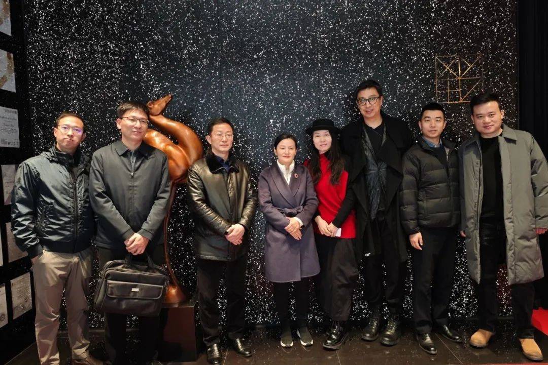 xy z 晰纹设计 新闻|景德镇市珠山区委书记徐华一行领导莅临考察