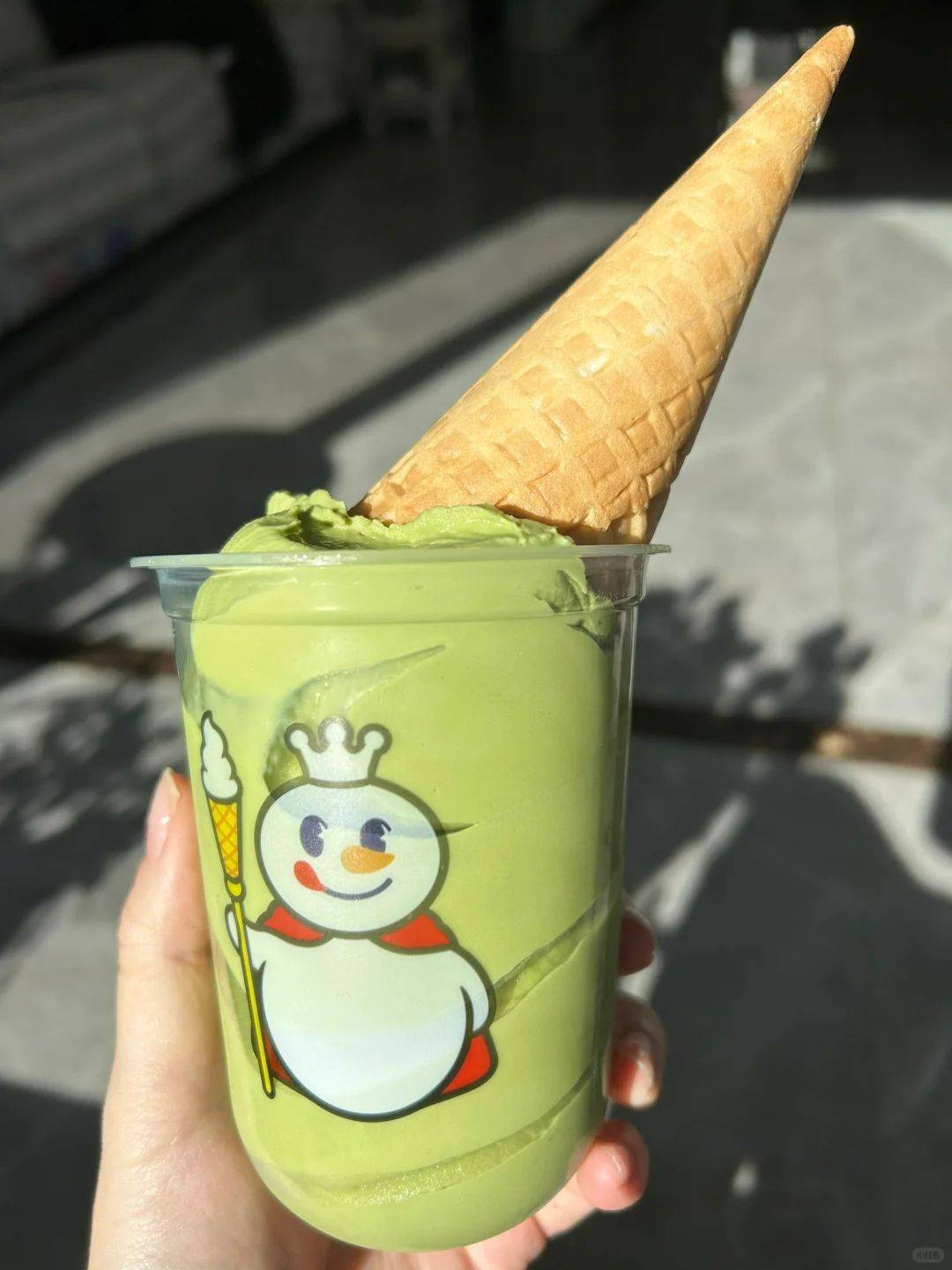 蜜雪冰城抹茶冰淇淋引领甜蜜革命_经济_美味_蛋卷