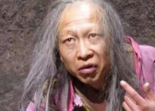 她把小龙女当情敌,不是郭芙_杨过_裘千尺_自然