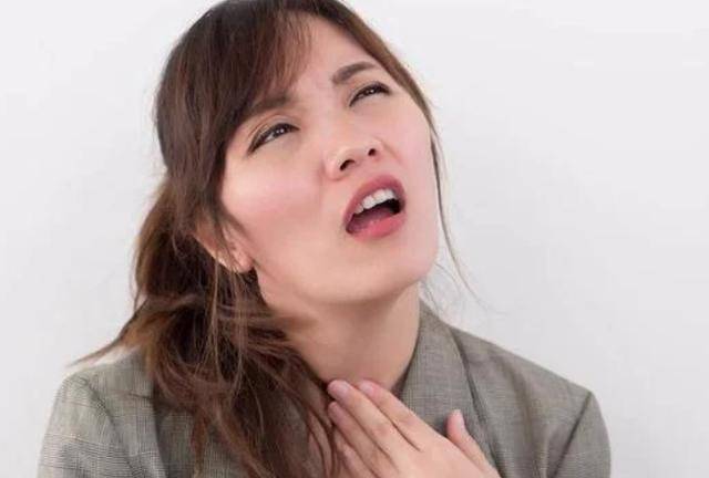 喉咙发紧 来自搜狐网