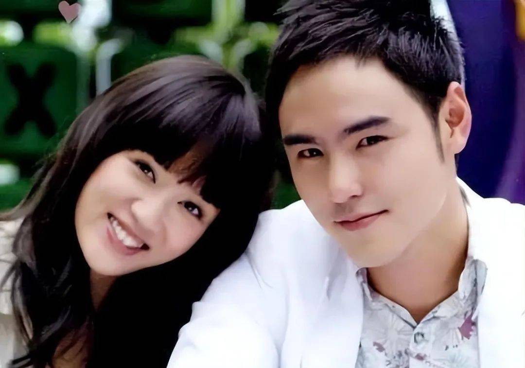 剧集的主题曲"心愿便利贴"也成为了经典.每当提起"命中注定"