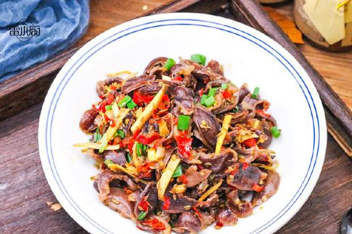 分享8道备受男人青睐下酒硬菜,春节家宴喝酒吃正合适!_食材_小米_猪皮