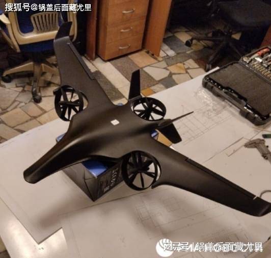 侦察无人机lovkiy:专为特别军事行动设计_垂直起飞_方面_固定翼飞机