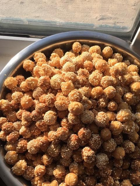 一碗面粉,2颗鸡蛋,揉一揉,炸一炸,做出健康美味的小零食!