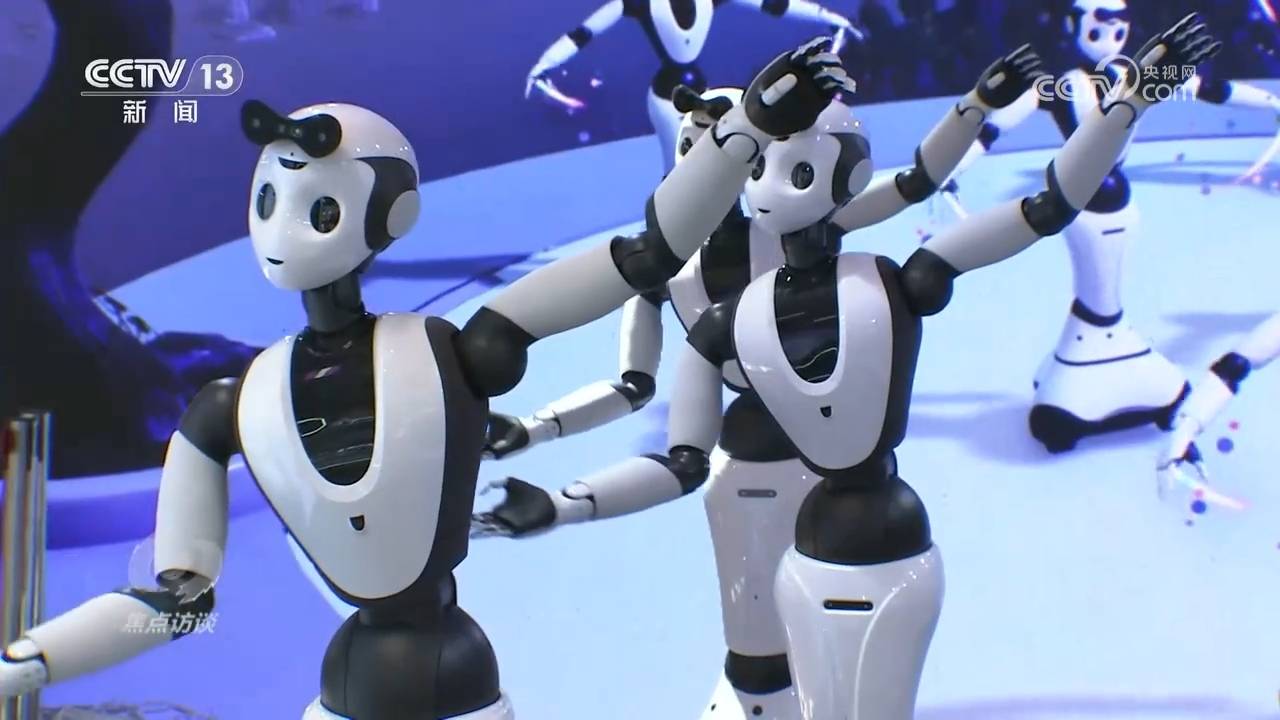 未来的生产模式可能是"自然人 机器人 数字人"三类平行员工一起分工