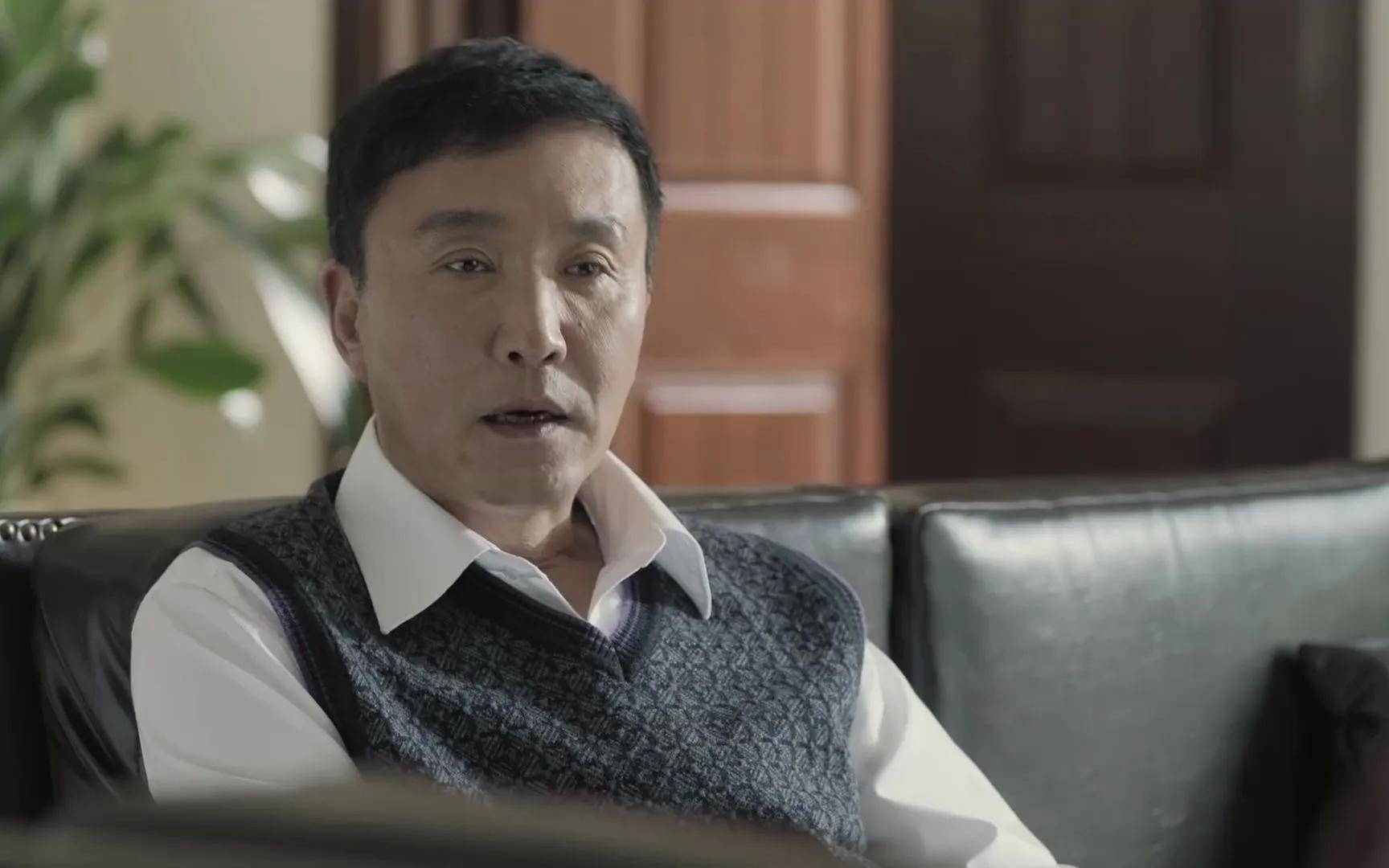 京州市市委书记李达康的真实面目是什么,一个精致的投机主义者_丁义珍