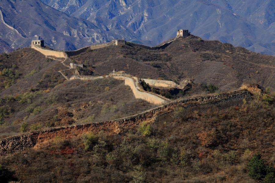 关于秦长城的起点和终点,存在不同的说法.