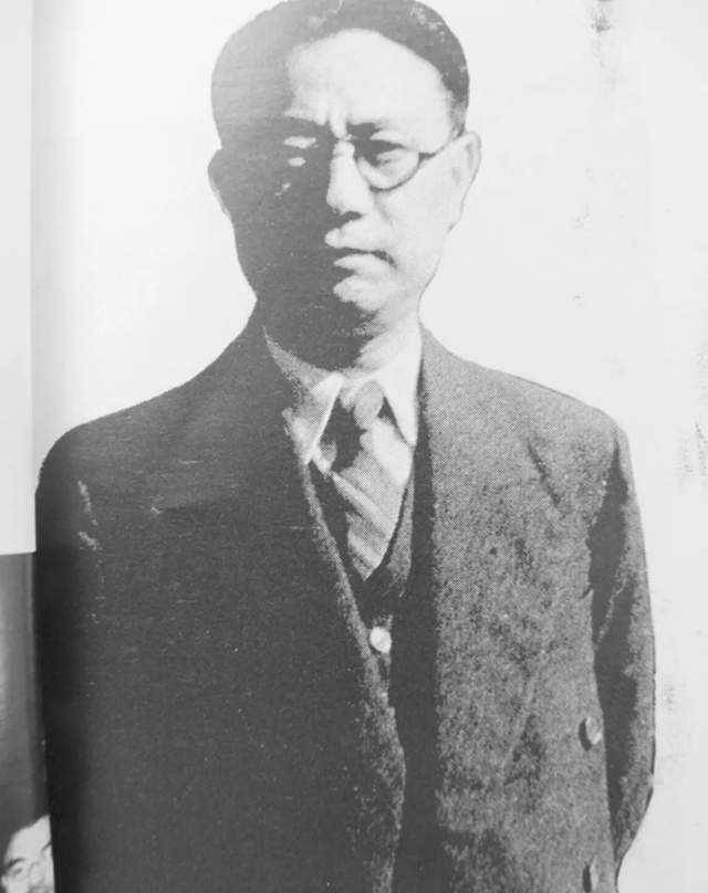 (周佛海)盛文颐推举堂弟盛恩颐出任安徽省裕华盐业公司经理.