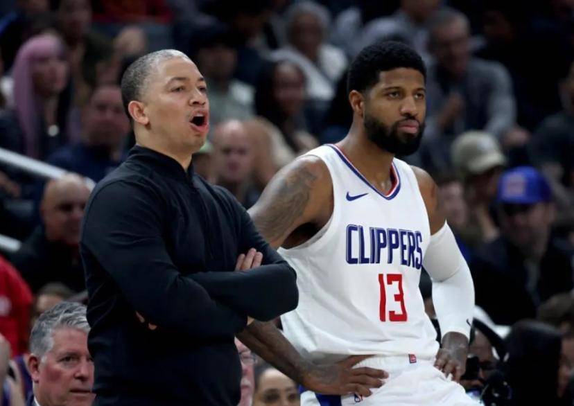 三巨头难长久合作,哈登争冠窗口期并不长_保罗乔治_伦纳德_续约