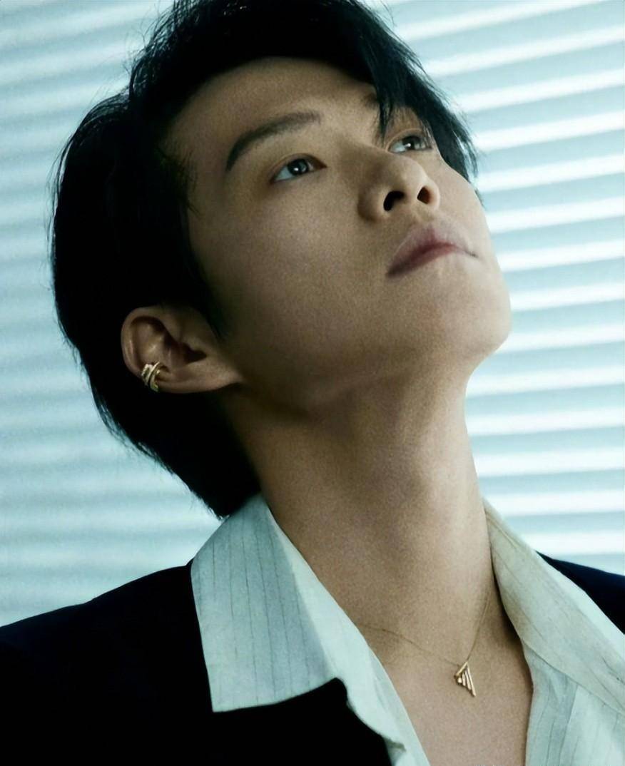 年轻的彭于晏,帅到翻天!