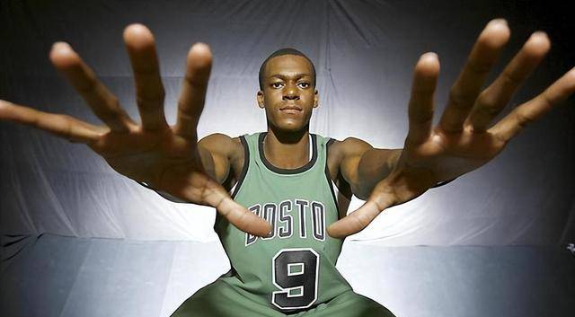 37岁隆多因持枪和吸毒被捕,或面临轻罪指控,nba生涯或告终_枪支_警方