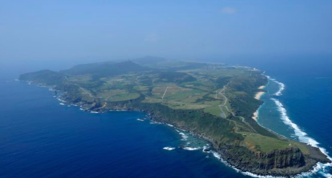 與那國島距離臺灣島非常近,美日也把它打造為監視臺海的橋頭堡對解放