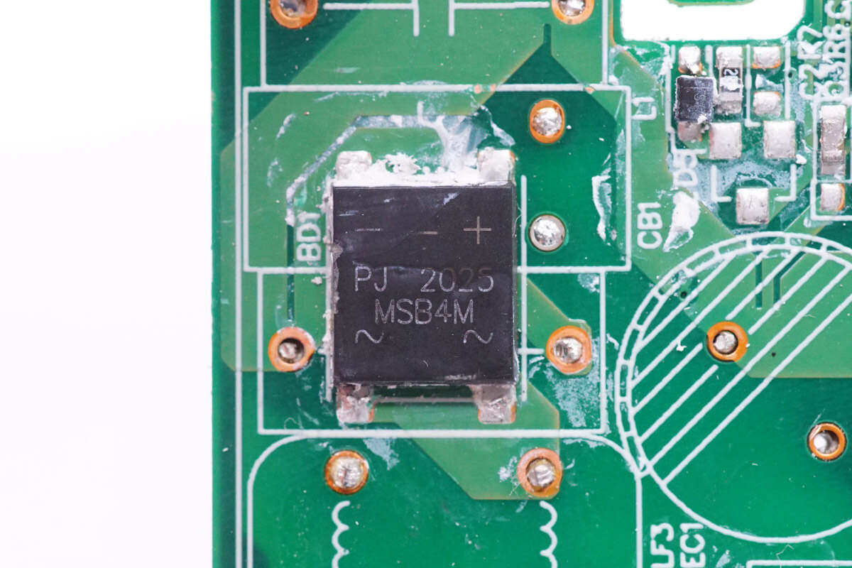 infinix 180w快充拆解_焊接_模块_电感