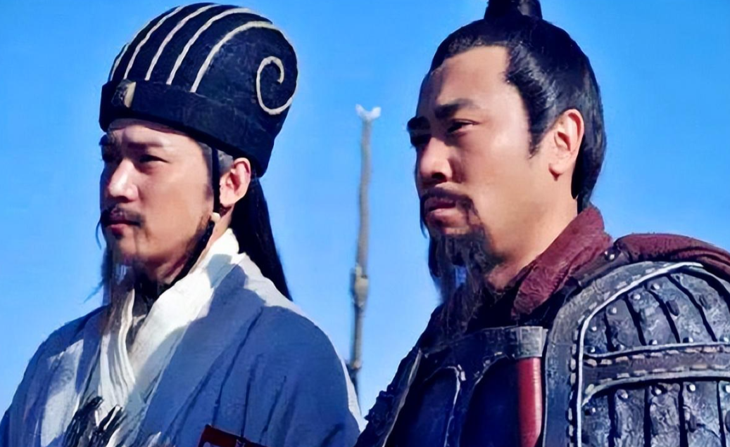 刘备得知张飞遇害后,轻声说了4个字,诸葛亮顿时看清他的真面目_关羽