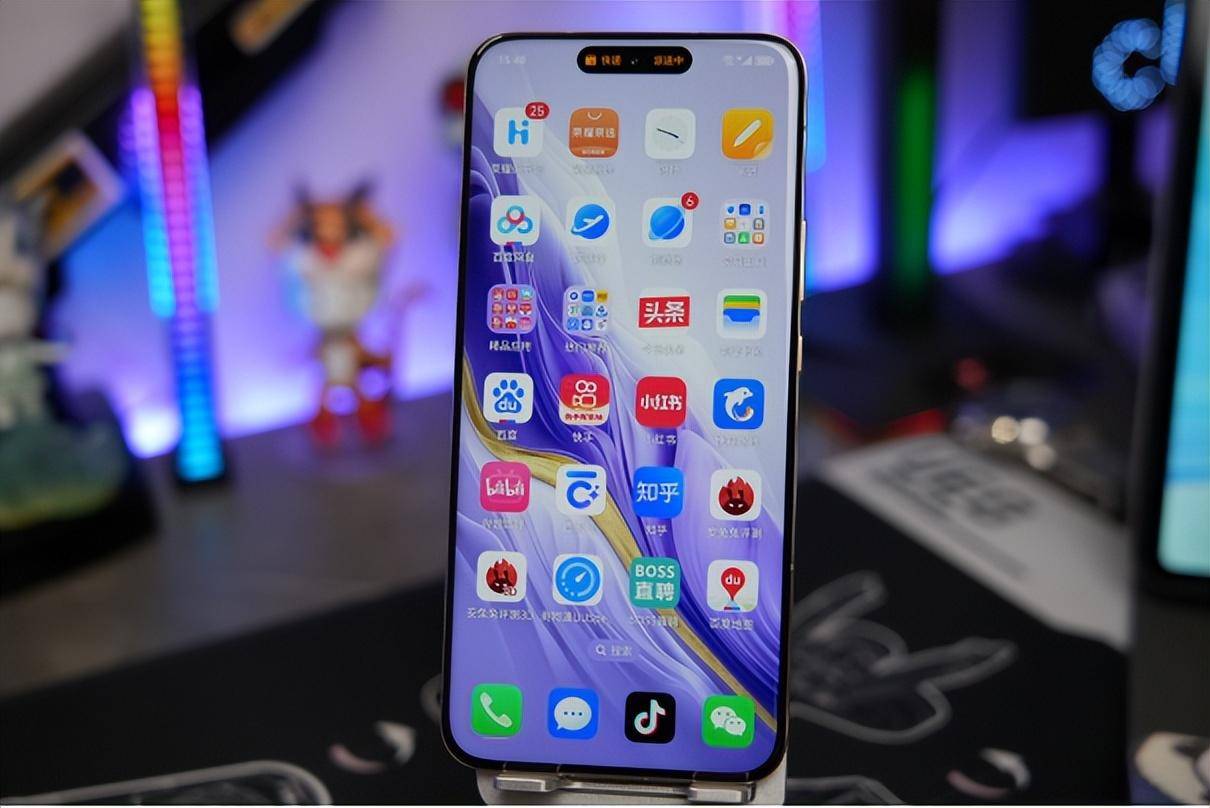 荣耀Magic6标准版带来的Pro级丝滑体验，流云紫配色惊艳登场！