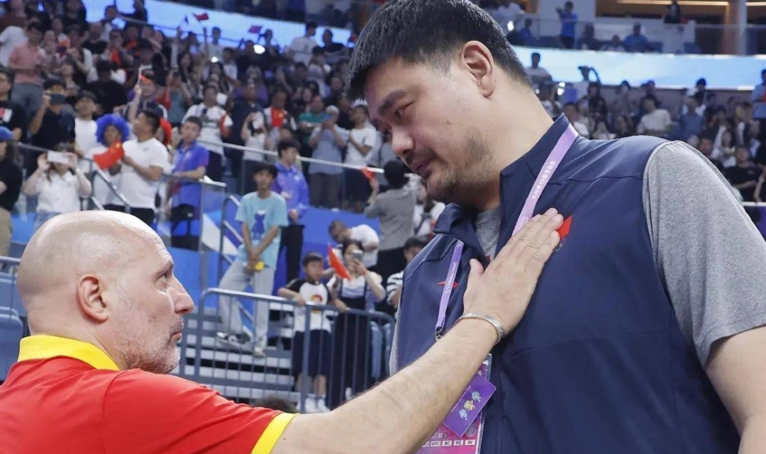 中国男篮12人名单被曝，乔帅将淘汰广东辽宁队3人，姚明最新表态
