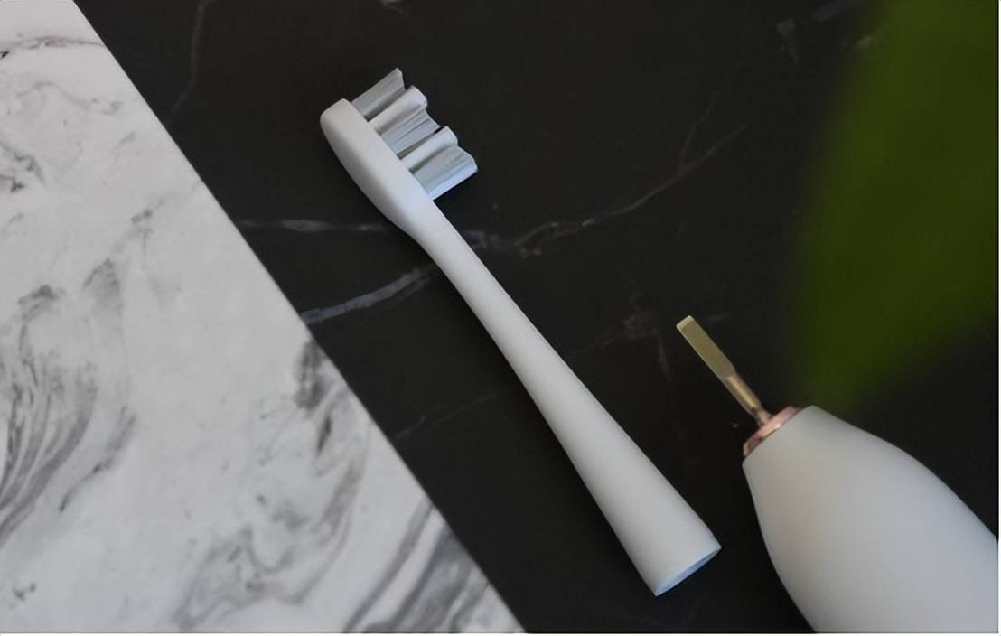电动牙刷有没有危害？防备三大风险害处！
