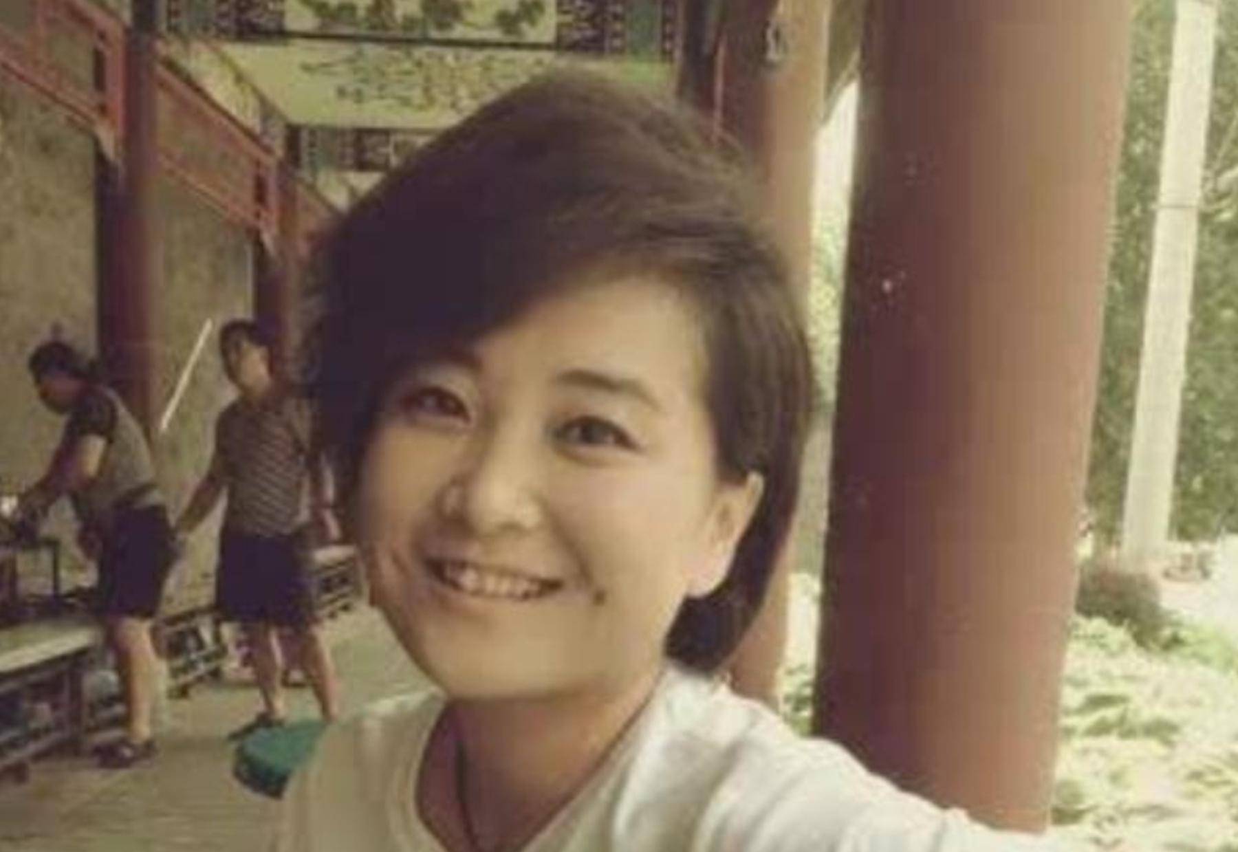贾玲的"喜剧人生":因口音问题报错专业,人生低谷遇到贵人冯巩_时候