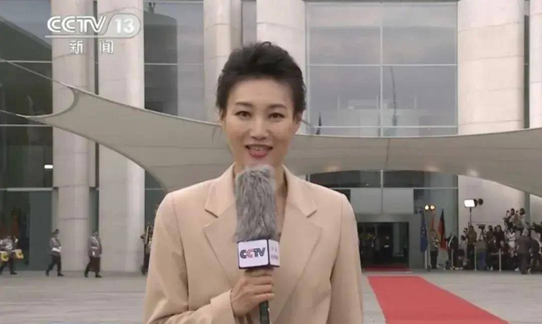 央视《新闻联播》主播李梓萌岗位出现调整,频频主持新