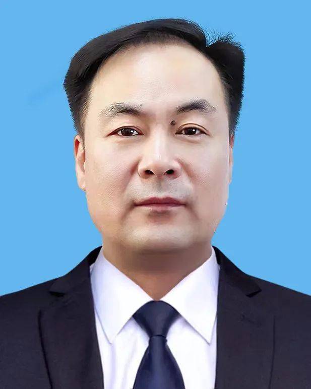 陈宏伟,男,汉族,1970年8月生,大学学历,中共党员,现任保定市委常委,市