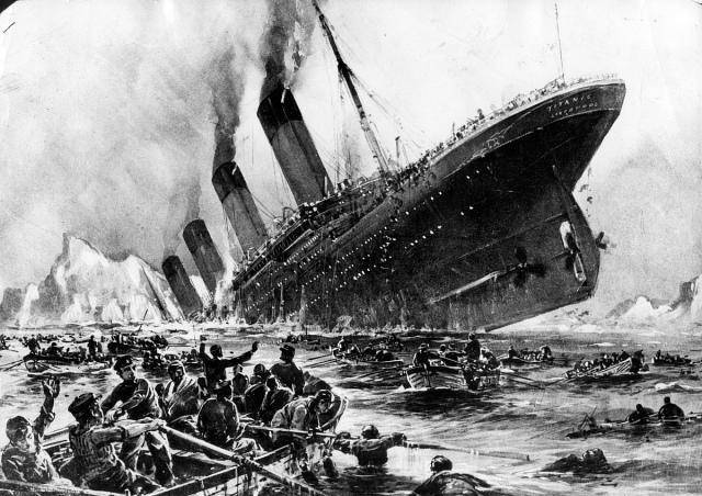 用科学的眼光揭秘:"泰坦尼克号"的沉没之谜!_冰山_乘客_航行