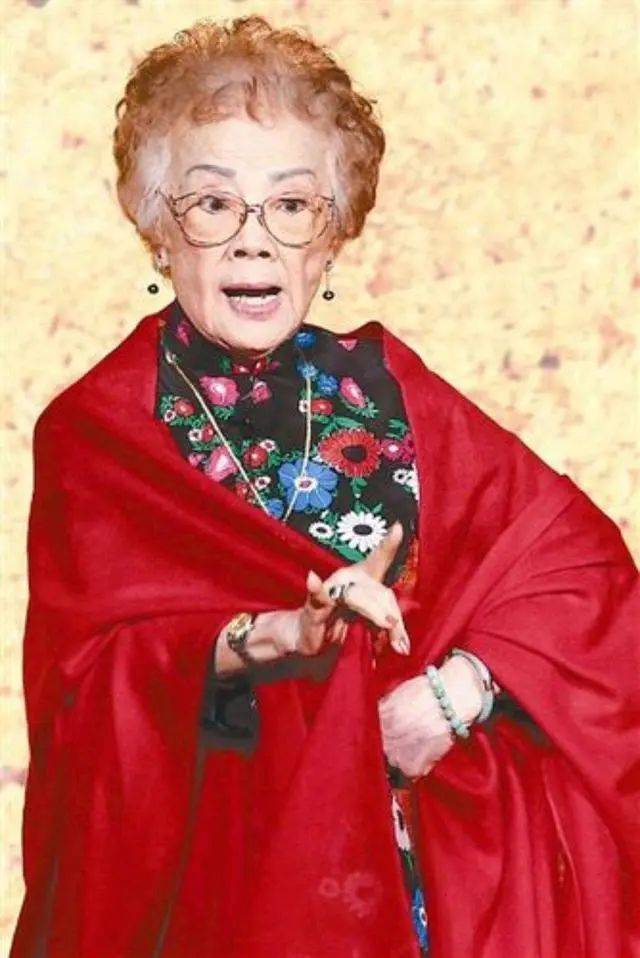 京剧大师关肃霜:曾遭杜近芳排挤,未婚夫,丈夫悲情早逝_李广平_汉口