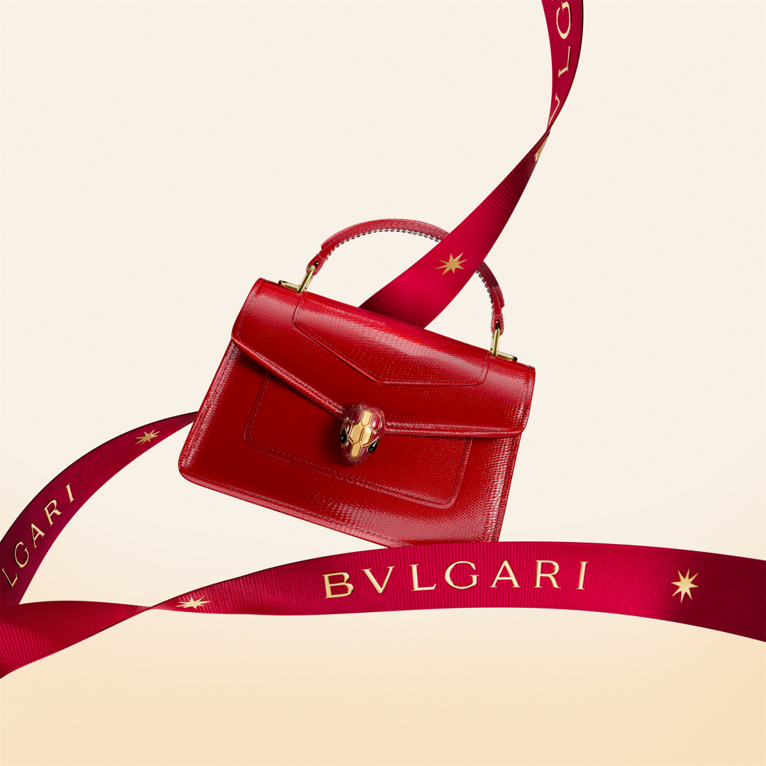 始终是宝格丽不可忽视的经典意象,亦被尊为活力,智慧和守护的护身符