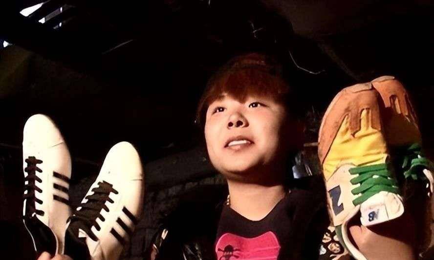 随着时间的推移,刘珈辰的生活逐渐回归正轨.