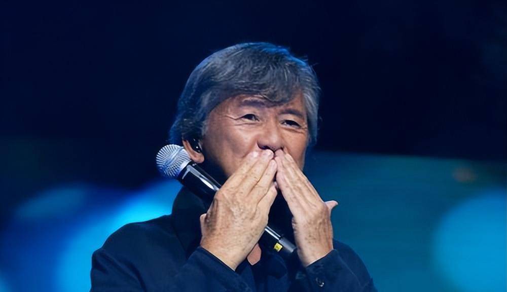 "歌隐"林子祥的双面人生,成龙是他的小迷弟,他究竟