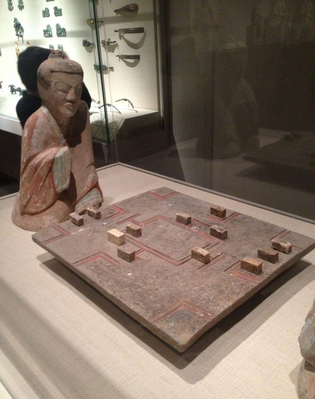 获博筹二根,如能首先牵到三次鱼,得六根博筹,即算获胜.