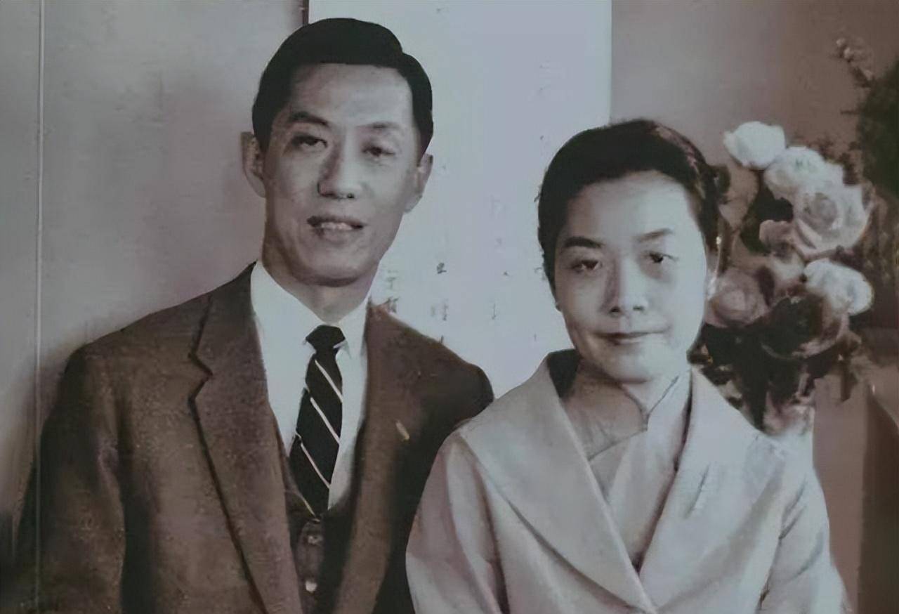 预言中国2020年崛起,准确预测自己寿命的叶曼,到底是何方神圣?